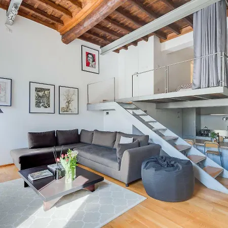 Loft In Trastevere 로마